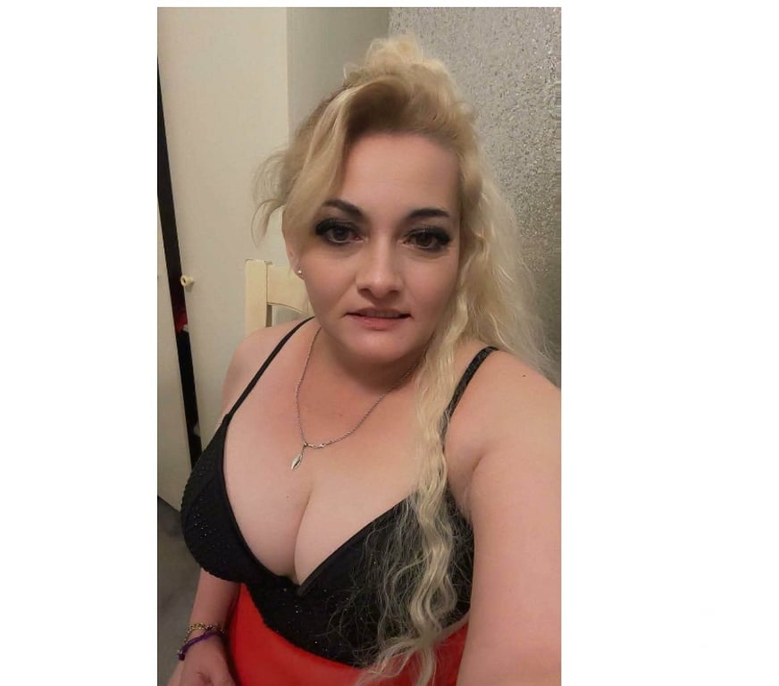 Escorts East London Redbridge - East London - Photos for 🦋🩵 SUSAN 🩵💦🦋