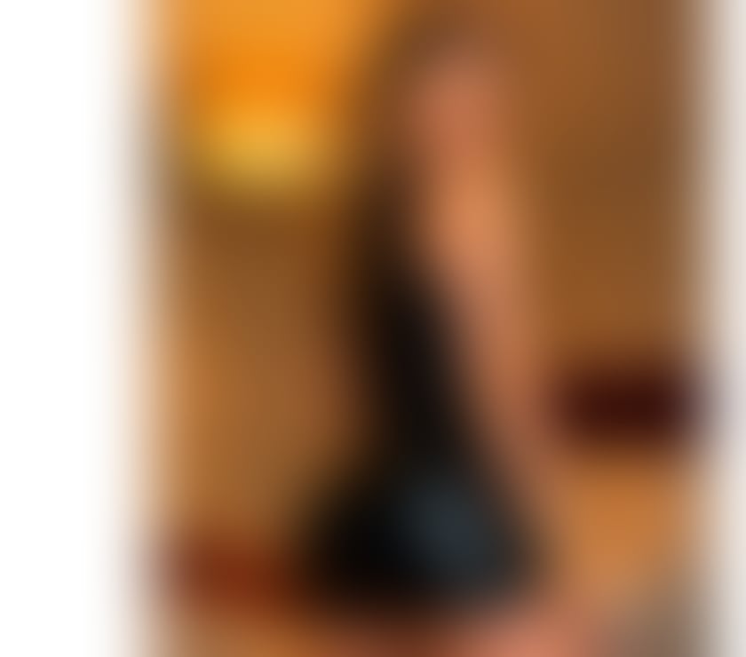 Escorts Cheshire East Crewe - Cheshire East - Photos for Blonde likes to party, 100% real photos.🥳🥂