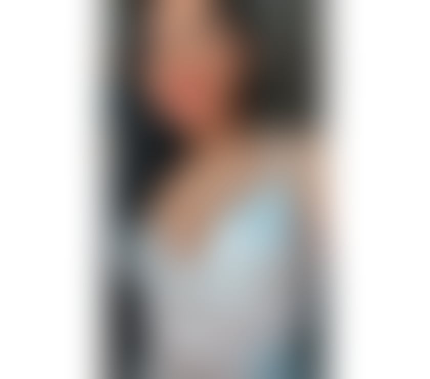 Photos for 🇧🇷Laura party girl 🇧🇷 back door 🍑