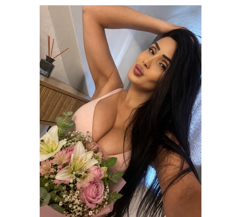 Escorts Glasgow Glasgow City Centre - Glasgow - Photos for Angelina Sophisticated & Exclusive