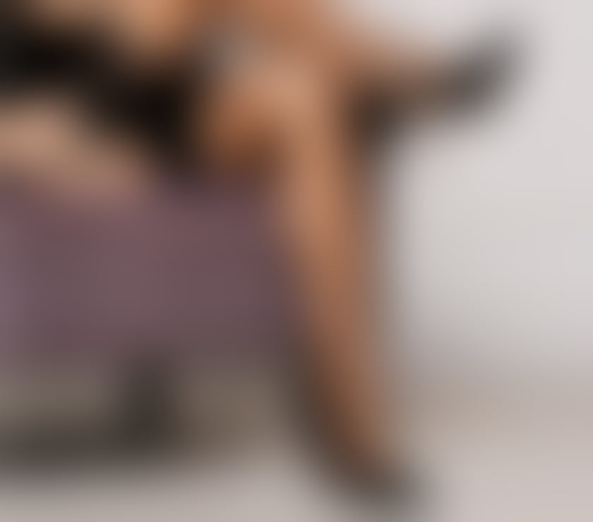 Escorts Surrey Guildford - Photos for Let's Suzy spicy your day