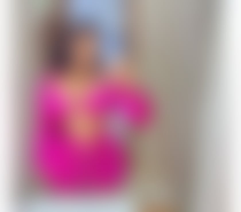 Escorts and Massages Slough Town Centre Slough - Photos for Cristal party ❤️Please, only WhatsApp.