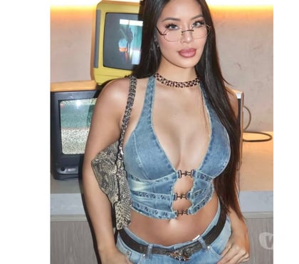  Escorts & Erotic Massage Stratford East London - Photos for Best service 4 hand Asian escort