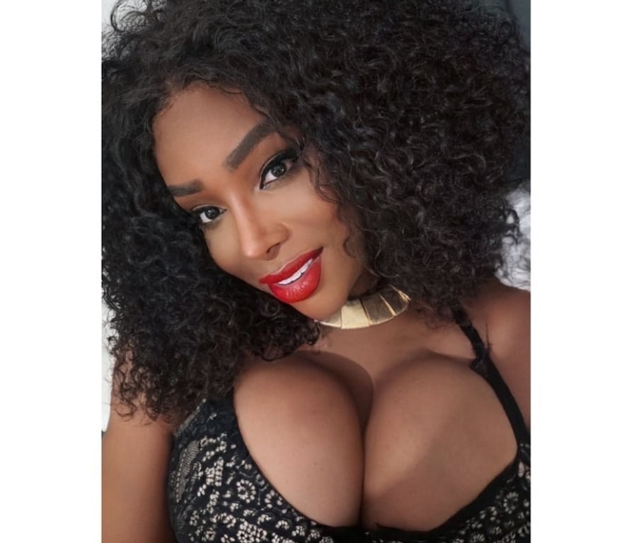 Escorts South Ayrshire Ayr Central - South Ayrshire - Photos for TWO BEAUTIFUL PARTY GIRLS BLONDE AND ENBOY