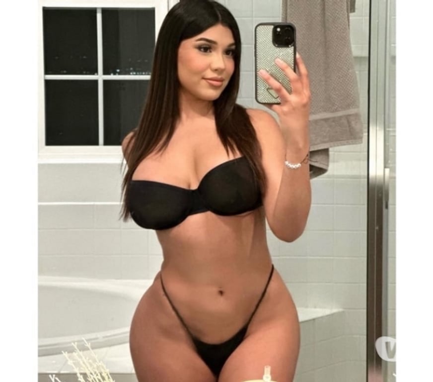 Escorts Hampshire Rushmoor - Photos for Evelin party on 🔥😍