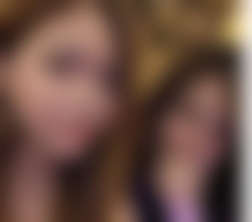 Tourist Girls DUO Korean Girls Double Kissing Full B2B