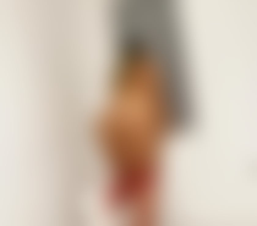 Escorts East London Plaistow - East London - Photos for Elizabeth ♥️party Girl 24-7 🥂