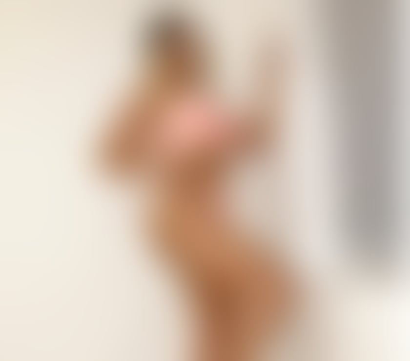 Escorts East London Plaistow - East London - Photos for Elizabeth ♥️party Girl 24-7 🥂