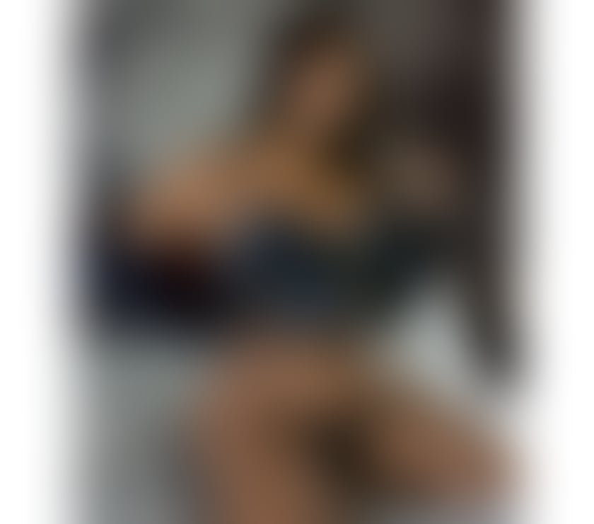 Escorts Plaistow East London - Photos for Elizabeth ♥️party Girl 24-7 🥂