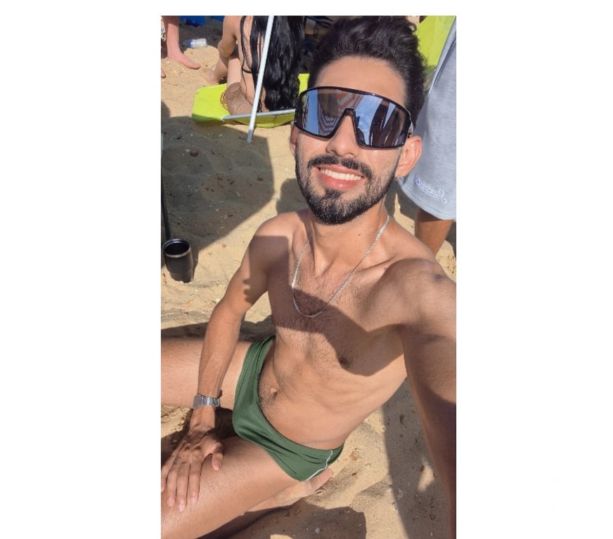  Gay massage Hampshire Portsmouth - Photos for 🔥😈🇧🇷HOT ANDREW NAUGHTY BRAZILIAN 🍑🍆🔥