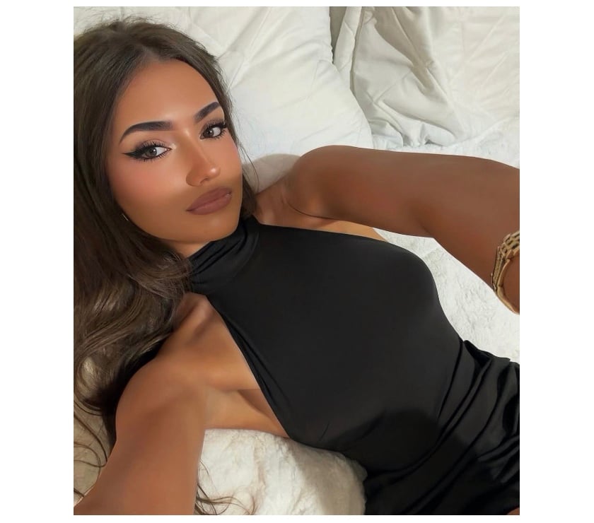 🔥 HOT, SEDUCTIVE AND IMPOSSIBLE TO RESIST 💋