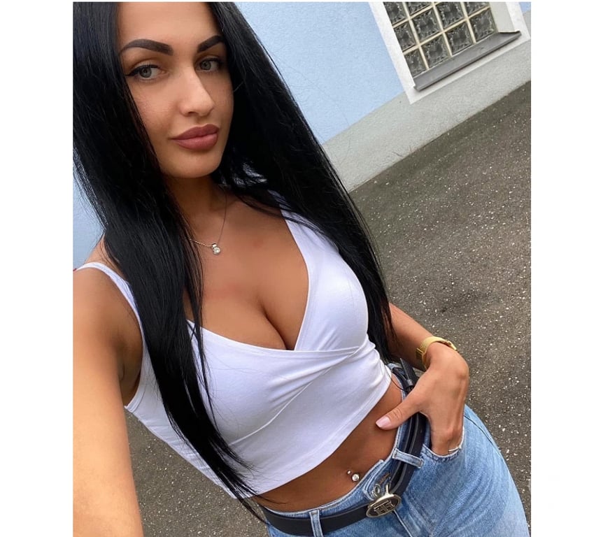 Escorts West London Hillingdon - Photos for ❤️hey Kira just arrived in town❤️