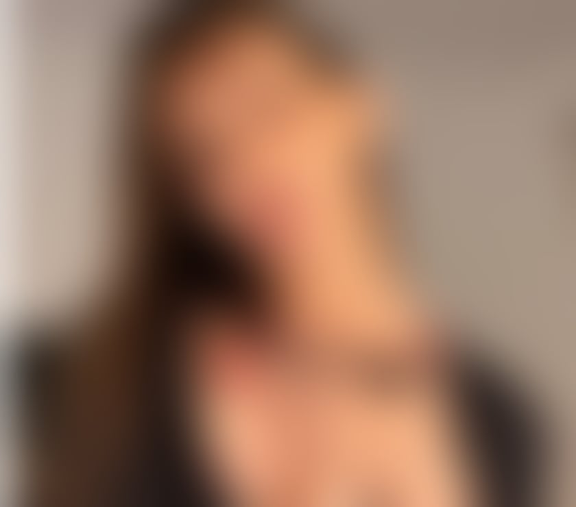 Escorts South West London Kingston upon Thames - Photos for FRIENDLY, ENGAGING, READY TO MAKE YOUR NIGHT UNFORGETTABLE!
