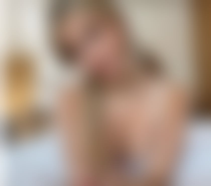 Escorts South West London Kingston upon Thames - Photos for FRIENDLY, ENGAGING, READY TO MAKE YOUR NIGHT UNFORGETTABLE!