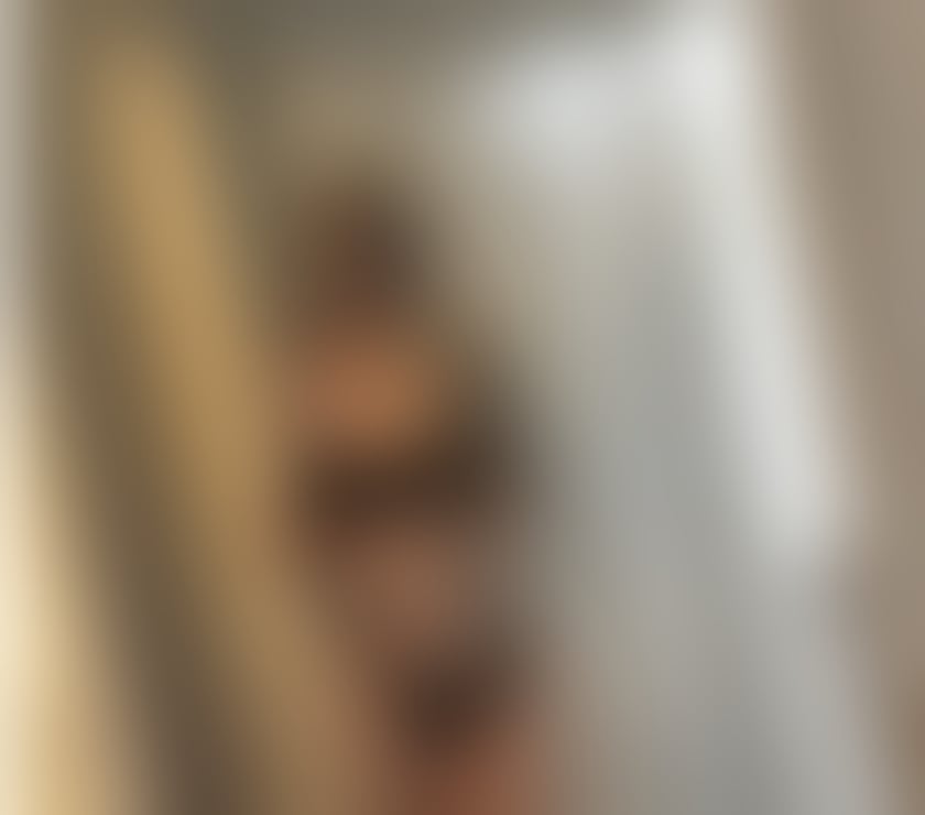 Escorts and Massages Salisbury Wiltshire - Photos for Sexy SARAH🔥 NEW BABE HERE 🥂