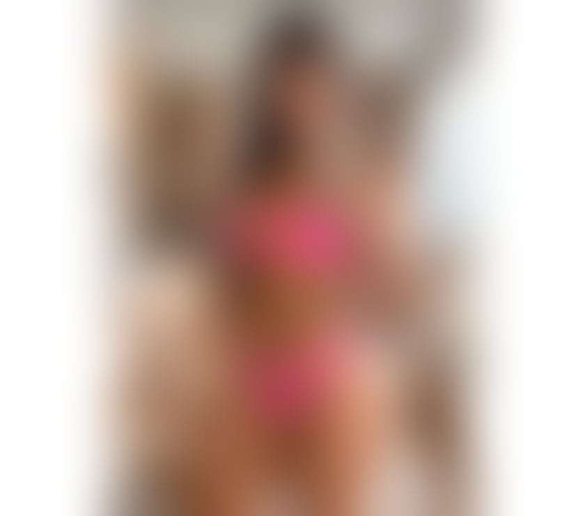 LATINA DOMANITRIX 🍑STRAPON 🍆FULL BODY