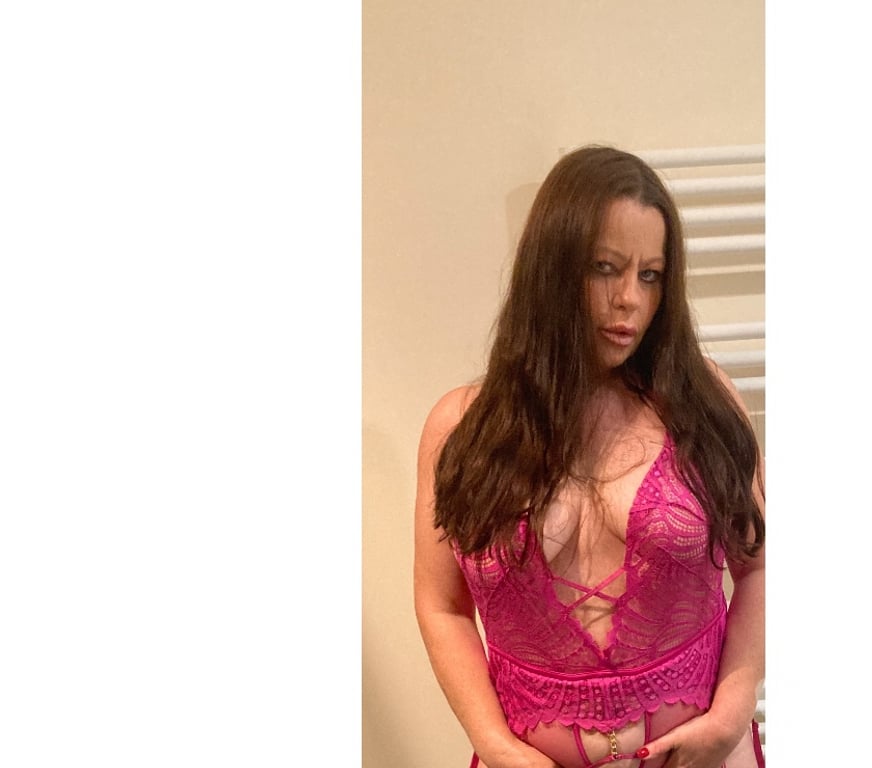 Escorts Merseyside Liverpool - Photos for Pretty brunnett English 🩷🩷🩷🩷