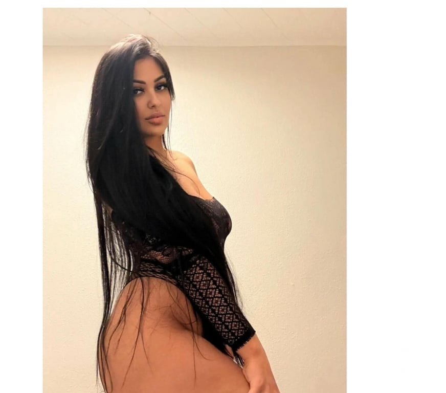 Escorts Cardiff Cardiff City Centre - Cardiff - Photos for 🥰🥰🥲Kelly best bj outcall only🥰🥰🥰