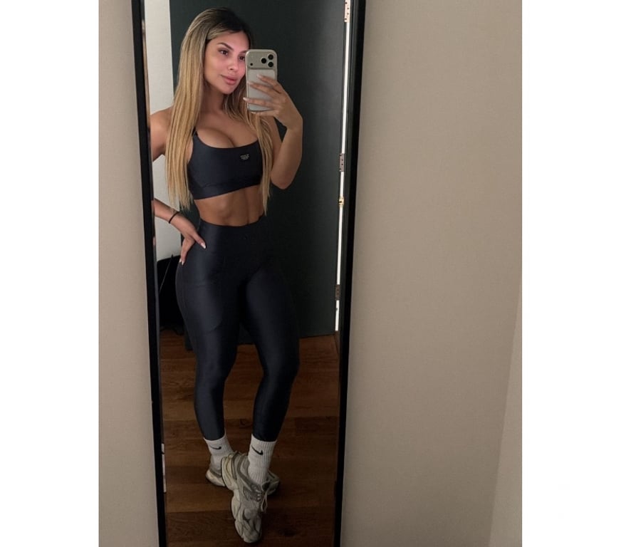 Escorts Slough Slough Town Centre - Slough - Photos for CARLA🌹VELVET BODDY🇧🇷BRAZILIAN HOT🎉PARTY