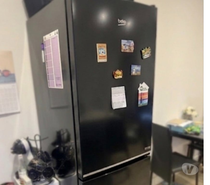 household goods Suffolk Mid Suffolk - Photos for BEKO Pro HarvestFresh AeroFlow 50 50 Fridge Freezer
