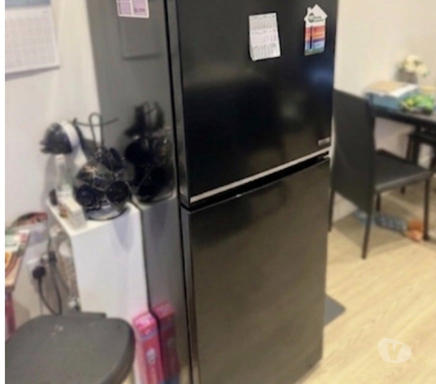 household goods Suffolk Mid Suffolk - Photos for BEKO Pro HarvestFresh AeroFlow 50 50 Fridge Freezer