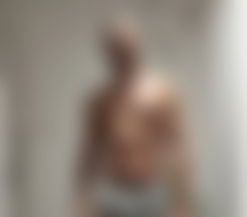 Escorts Greater Manchester Manchester - Photos for Hung Layton 07731675963 WhatsApp With Enquiries😈