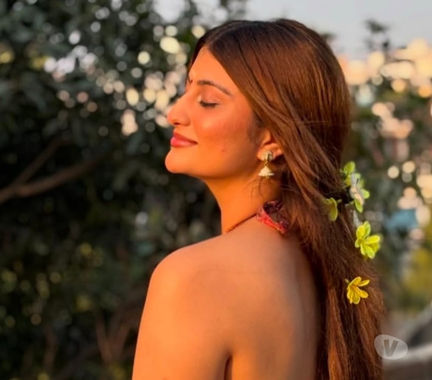 Escorts North West London Harrow - Photos for Beautiful indian girl offer you escorts and massages