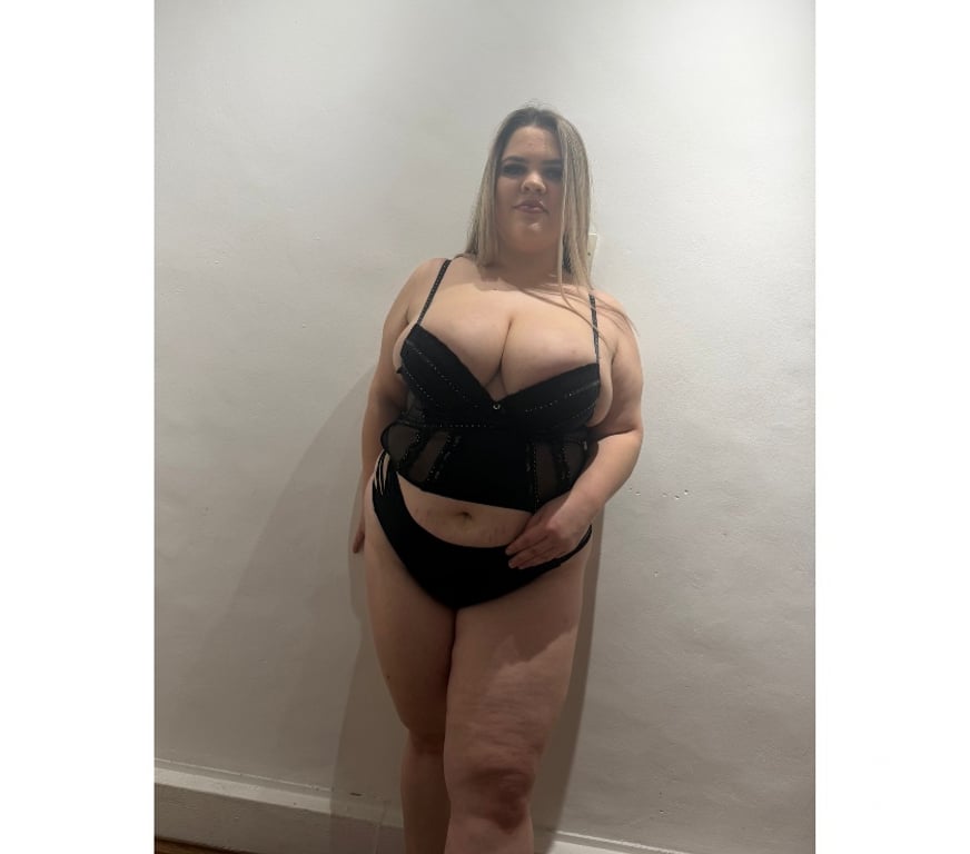 Escorts East London Aldgate East - East London - Photos for 🔥PARTY GIRL FULL NIGHT🔥
