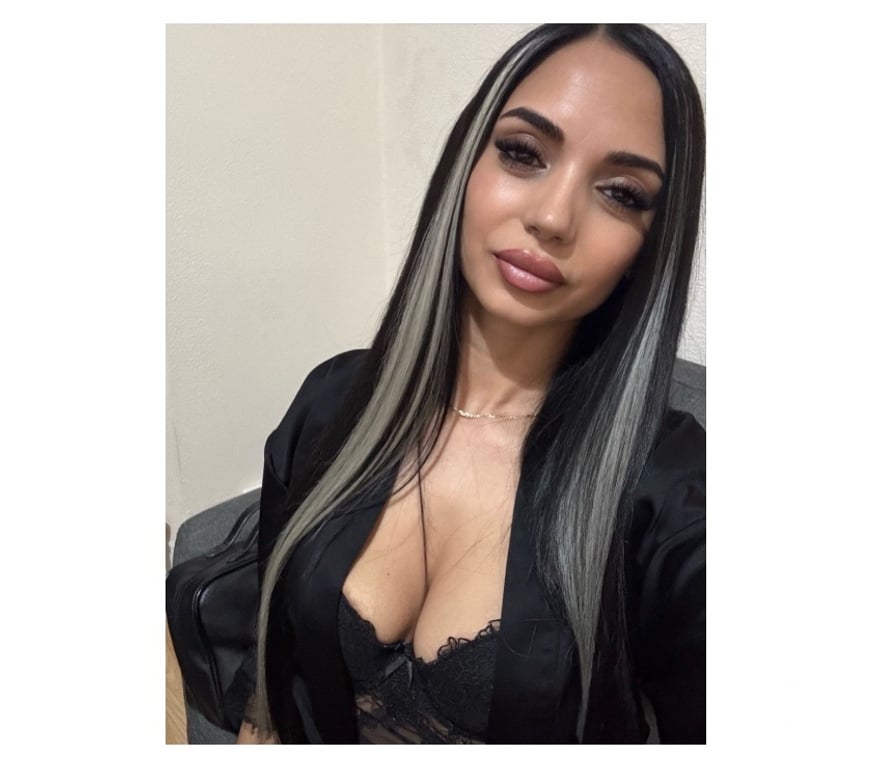 Escorts East London Redbridge - Photos for 🔥🔞SEXY HOT🔥 PARTY GIRL🔞NO RUSH🔞Lora