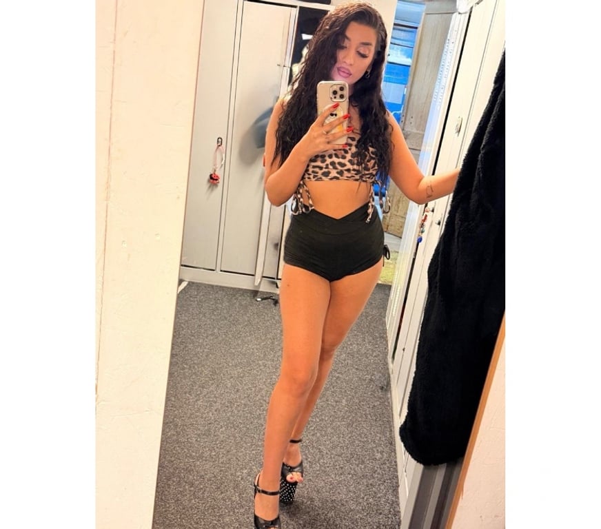 Escorts East London Redbridge - East London - Photos for 🔥NAUGHTY DEEA💯REAL PIC💎PARTY GIRL🍭