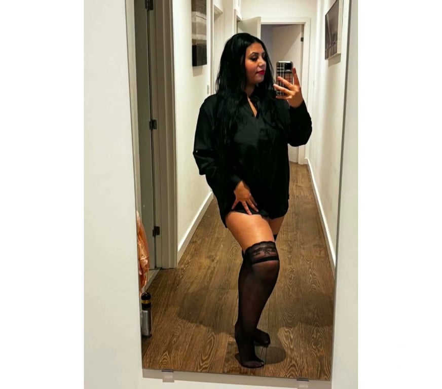 Escorts West London Hillingdon - Photos for New in Town Bella Party Girls!🎉