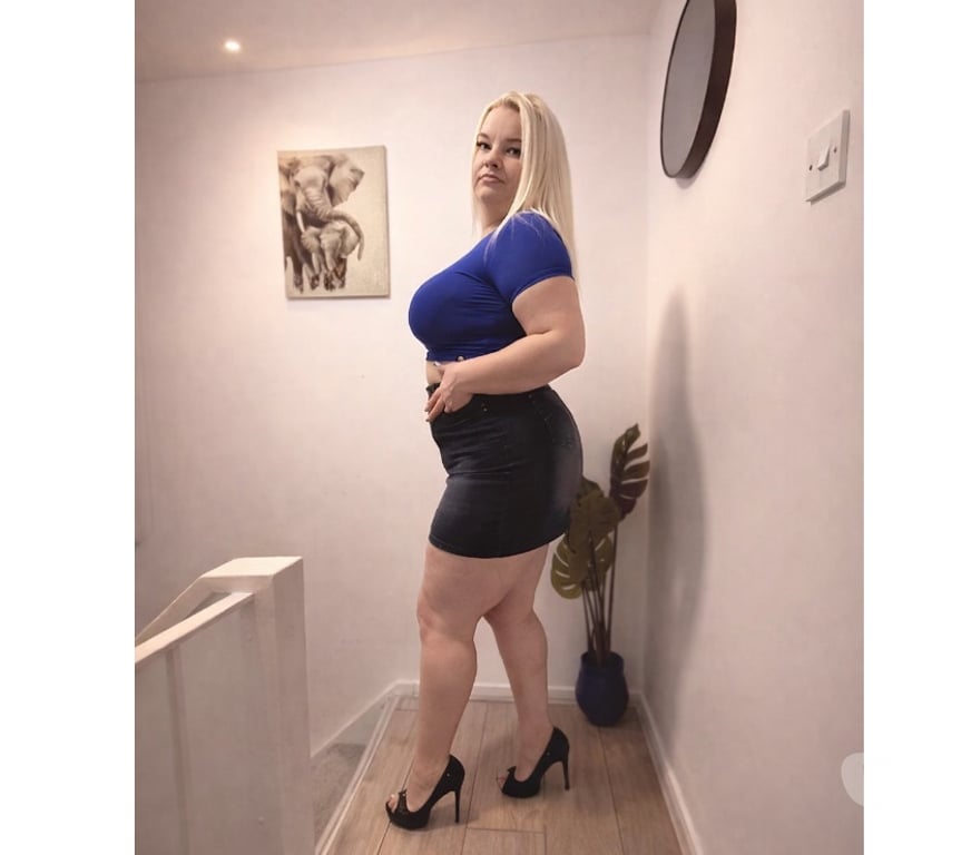 Escorts East London Newbury Park - East London - Photos for ❤️‍🔥BEST SERVICE💕DANA🥂PARTY AVAILABLE🔥