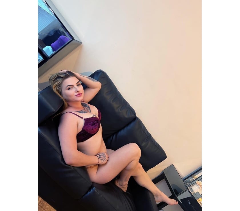 Escorts Greenwich South East London - Photos for ❤️❤️Party girl available now for you❤️❤️