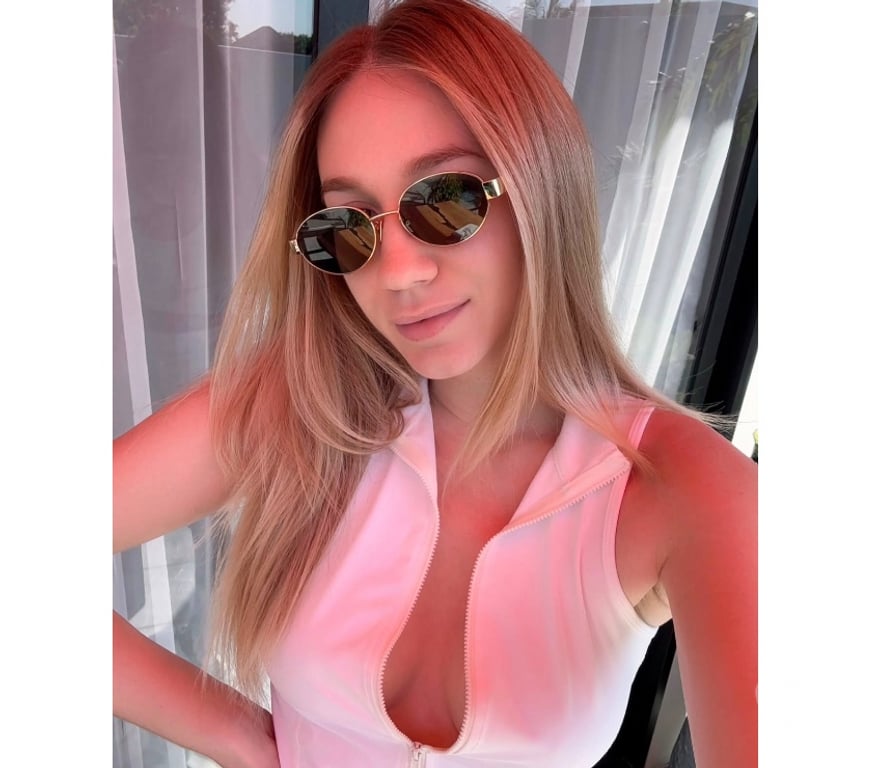 Escorts Lancashire Preston - Photos for LAVINIA 💜💙 ALL NATURAL 💜💙 NO RUSH GFE