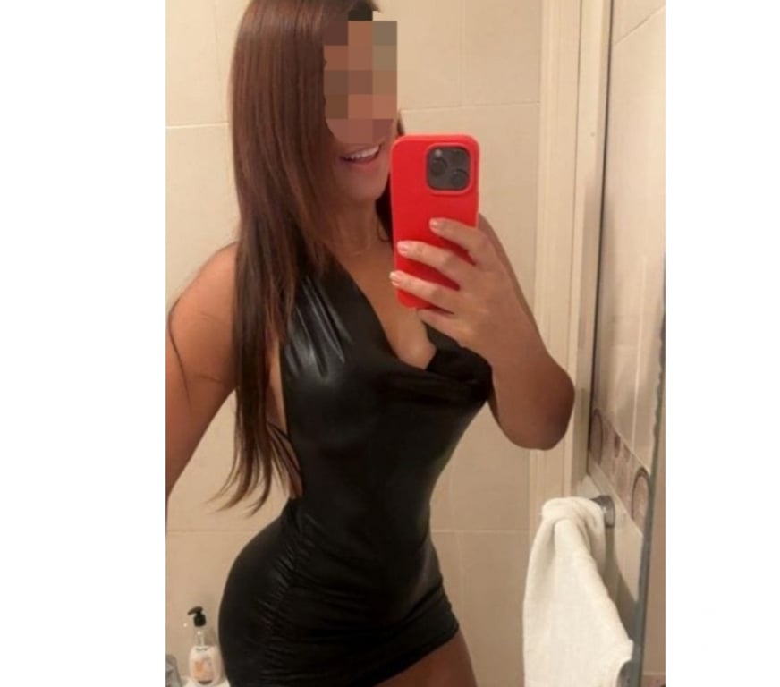 Escorts North West London Harrow on the Hill - North West London - Photos for 👅😋Dominatrix hot tongue sculptural body