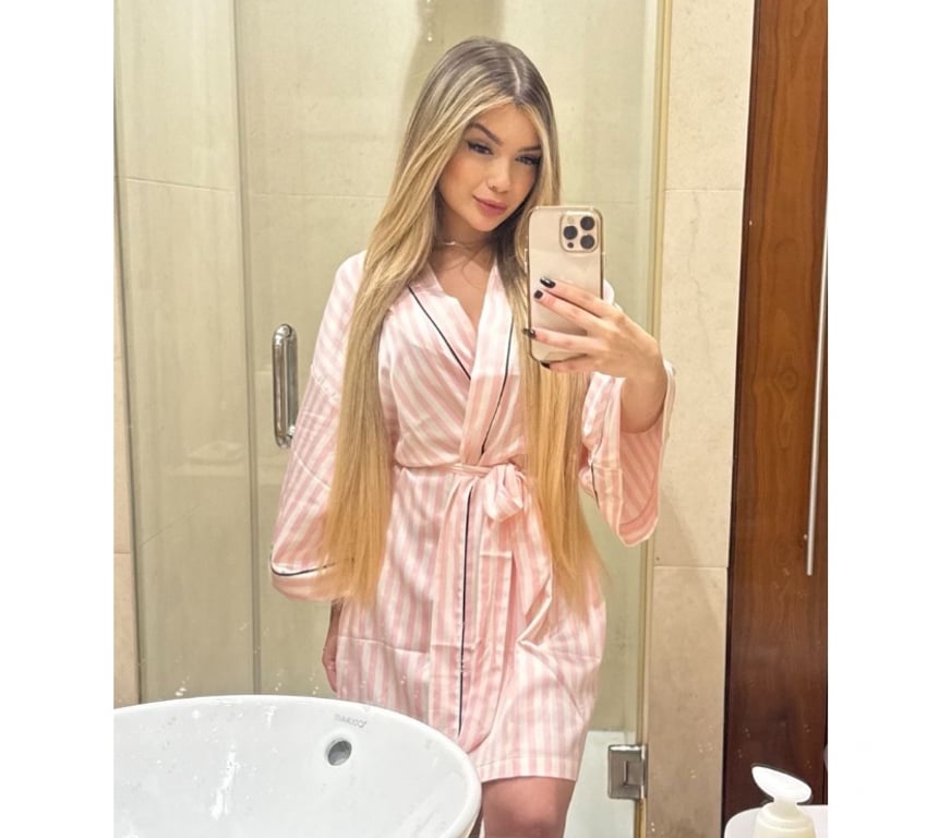 Escorts East London Canary Wharf Station - East London - Photos for 💎 Sophisticated 💎 Brazilian Blonde 🔅 Party Girl