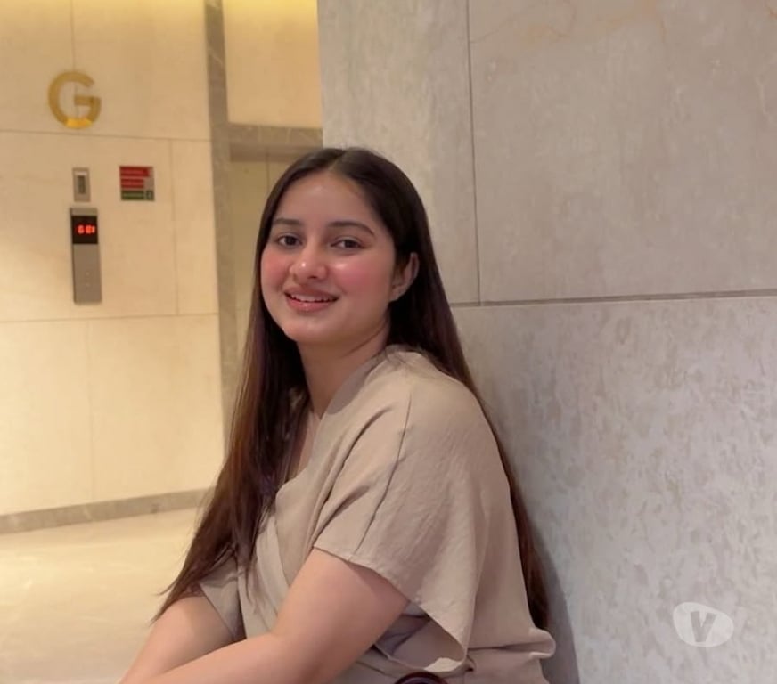 Escorts Glasgow Glasgow City Centre - Glasgow - Photos for Elegant Indian Companion | Friendly & Professional