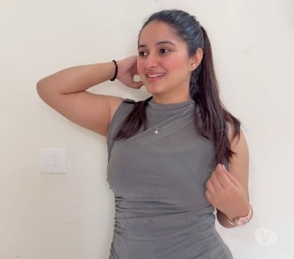 Escort Glasgow City Centre Glasgow - Photos for Elegant Indian Companion | Friendly & Professional
