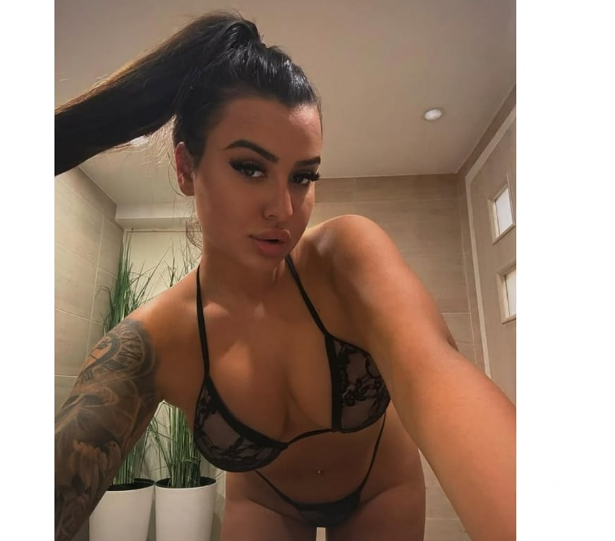 Escorts South Lanarkshire Hamilton - South Lanarkshire - Photos for New in Town 💋 Sexy, Friendly & Available Tonight