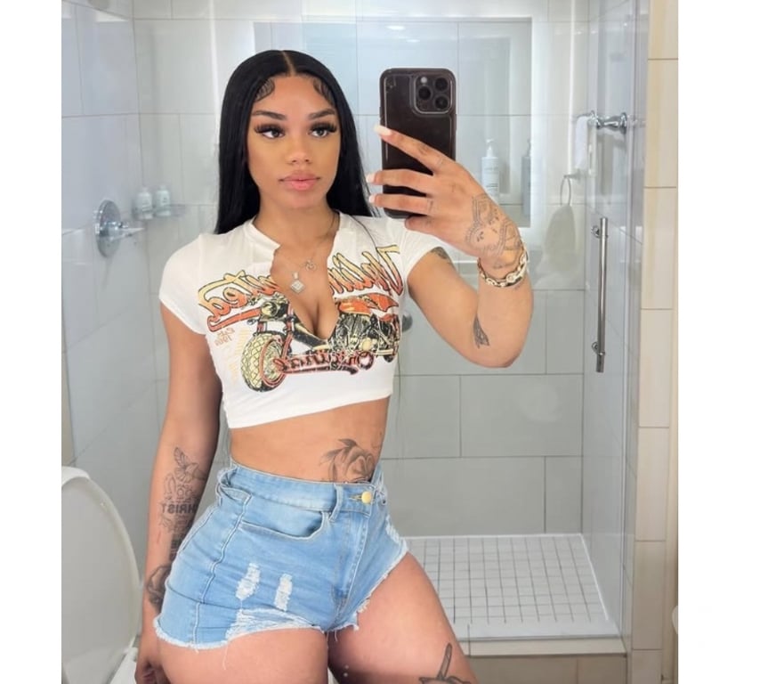 Escorts South West London Sutton - Photos for Hi I’m Alysa 🔥PARTY GIRL🍾🔥 LET'S HAVE FUNN🫦