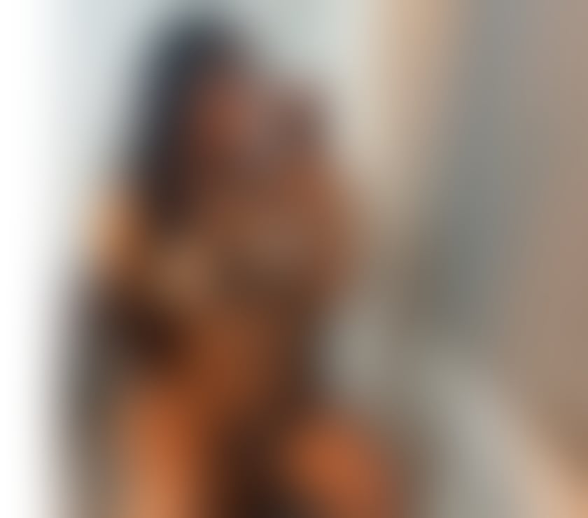 Escorts West London Hillingdon - Photos for 🍓🥵IZA NAUGHTY 😈 BRUNETTE OF YOUR DREANS
