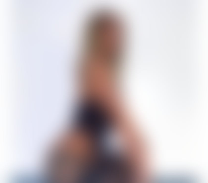 Escorts West Yorkshire Wakefield - Photos for Hello new in your town