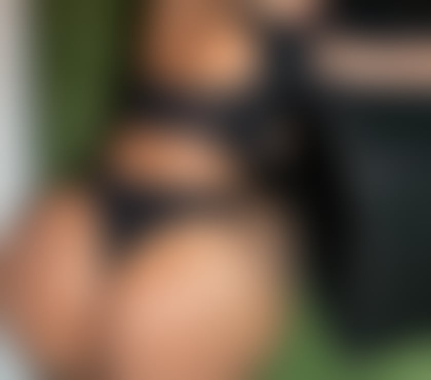  Escorts New Southgate North London - Photos for Party Latina ✨️ in town GFE TOYS AVAILABLE