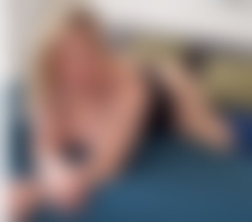 Escorts South East London Addington Village Station - South East London - Photos for Hi im Cristina call me full service 😘😘
