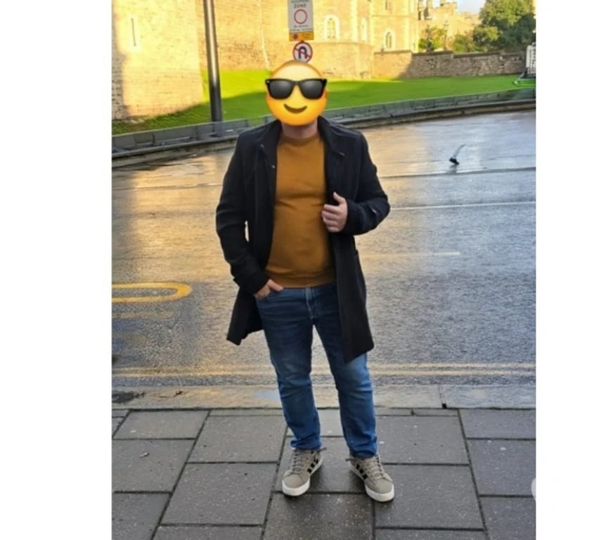 adult personals Slough Slough Town Centre - Slough - Photos for Available for Ladies Seeking a Good Time