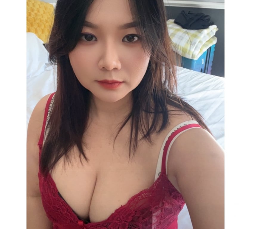 Escorts Shropshire Telford and Wrekin - Photos for The photos of the newly arrived girl are 100% real.