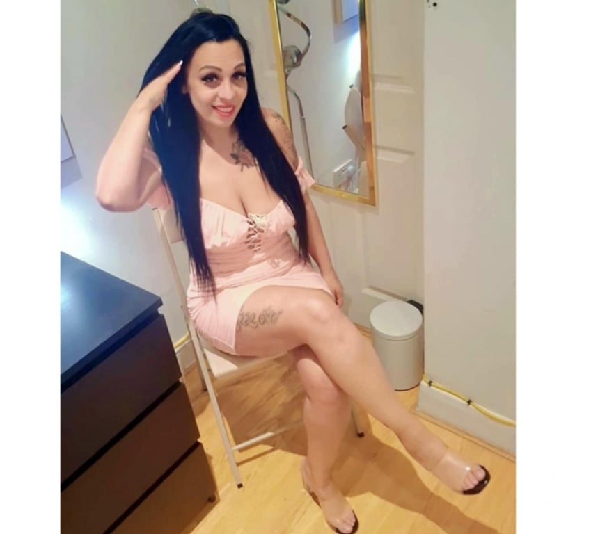 Escorts West London Hillingdon - Photos for Nora😘 Best Party Girl 🥰 Sloopy bj