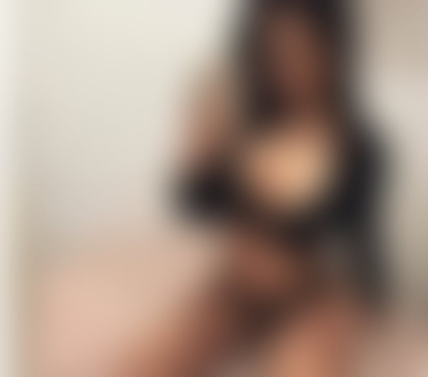 Escorts Kent Medway - Kent - Photos for Erika NEW IN TOWN PARTY NO RUSH back