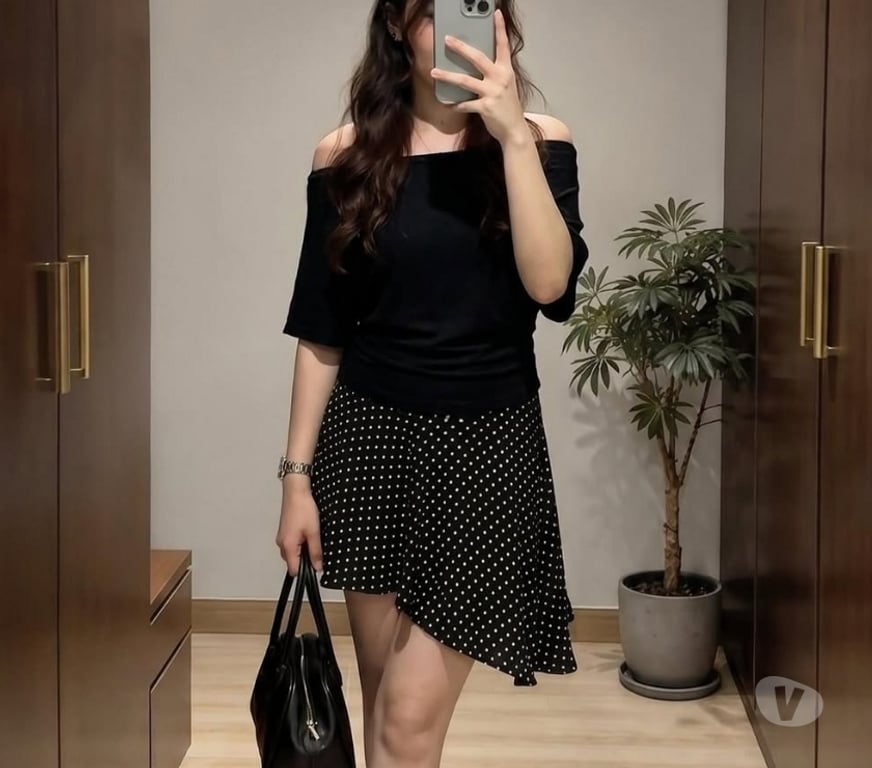 Escorts West Midlands Birmingham - Photos for Graceful Indian Lady | Elegant Company & Relaxing Atmosphere