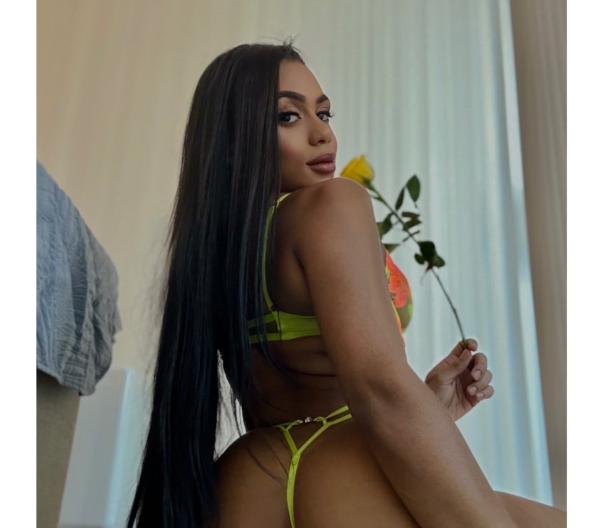 🔥SEXY Mia New in Town 💋😋